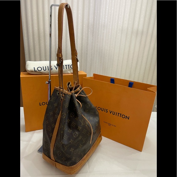 Authentic Louis Vuitton Shoulder Bag Monogram Noe❤️❤️❤️ - Picture 4 of 17
